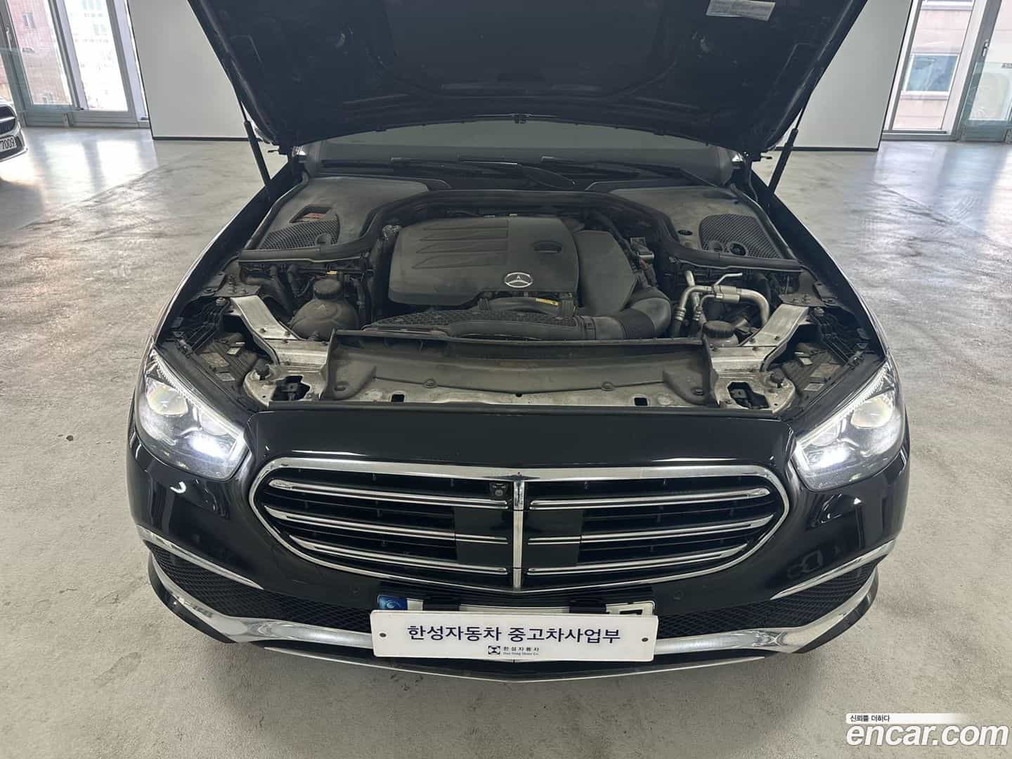 E-Class Mercedes-Benz 2023.2-INNER-006