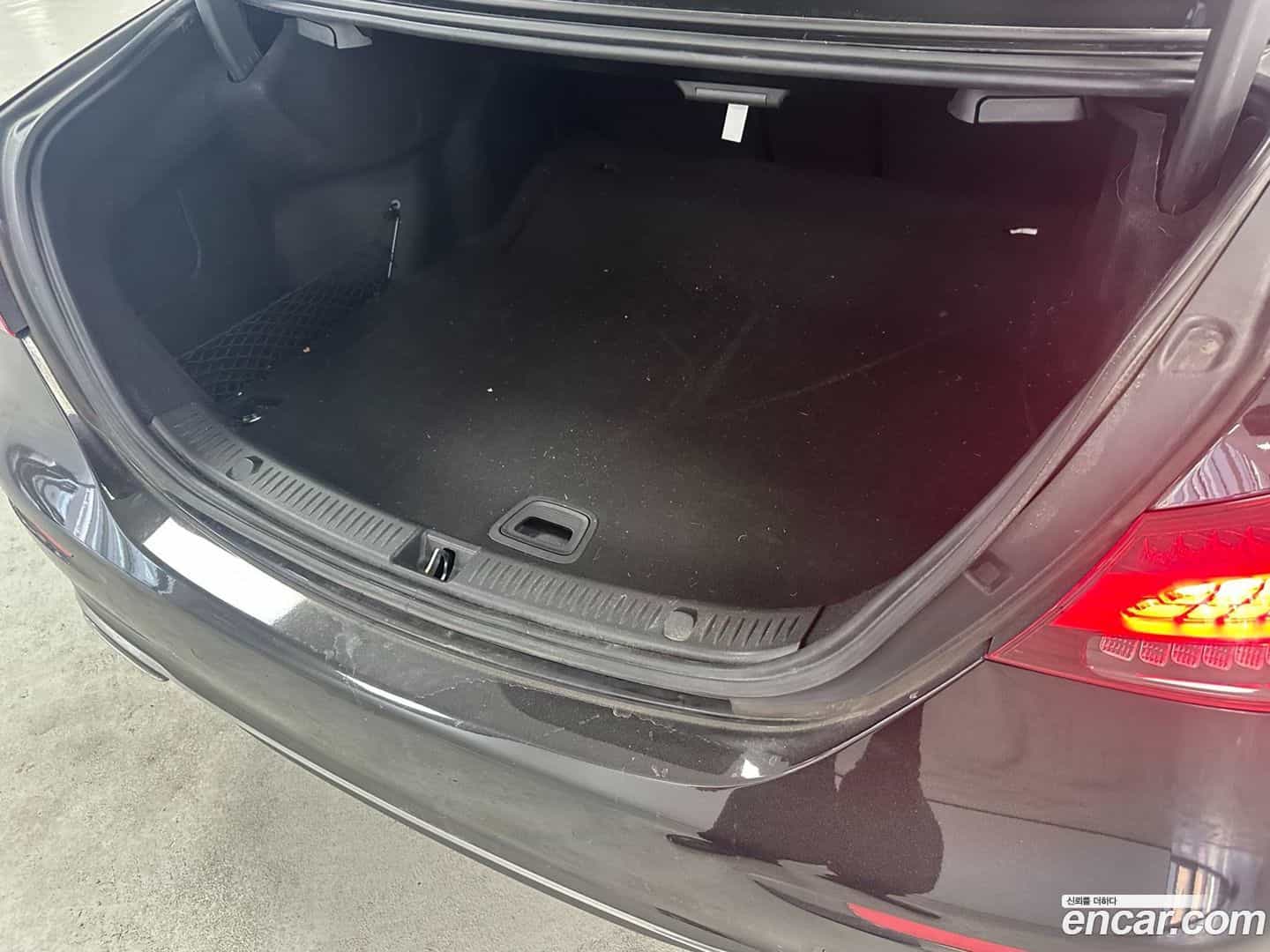 E-Class Mercedes-Benz 2023.2-OPTION-020