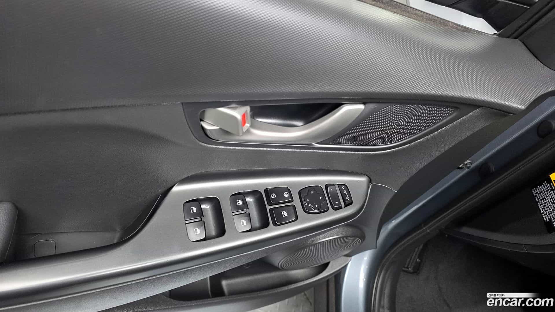 Kona Hyundai 2018.2-OPTION-022