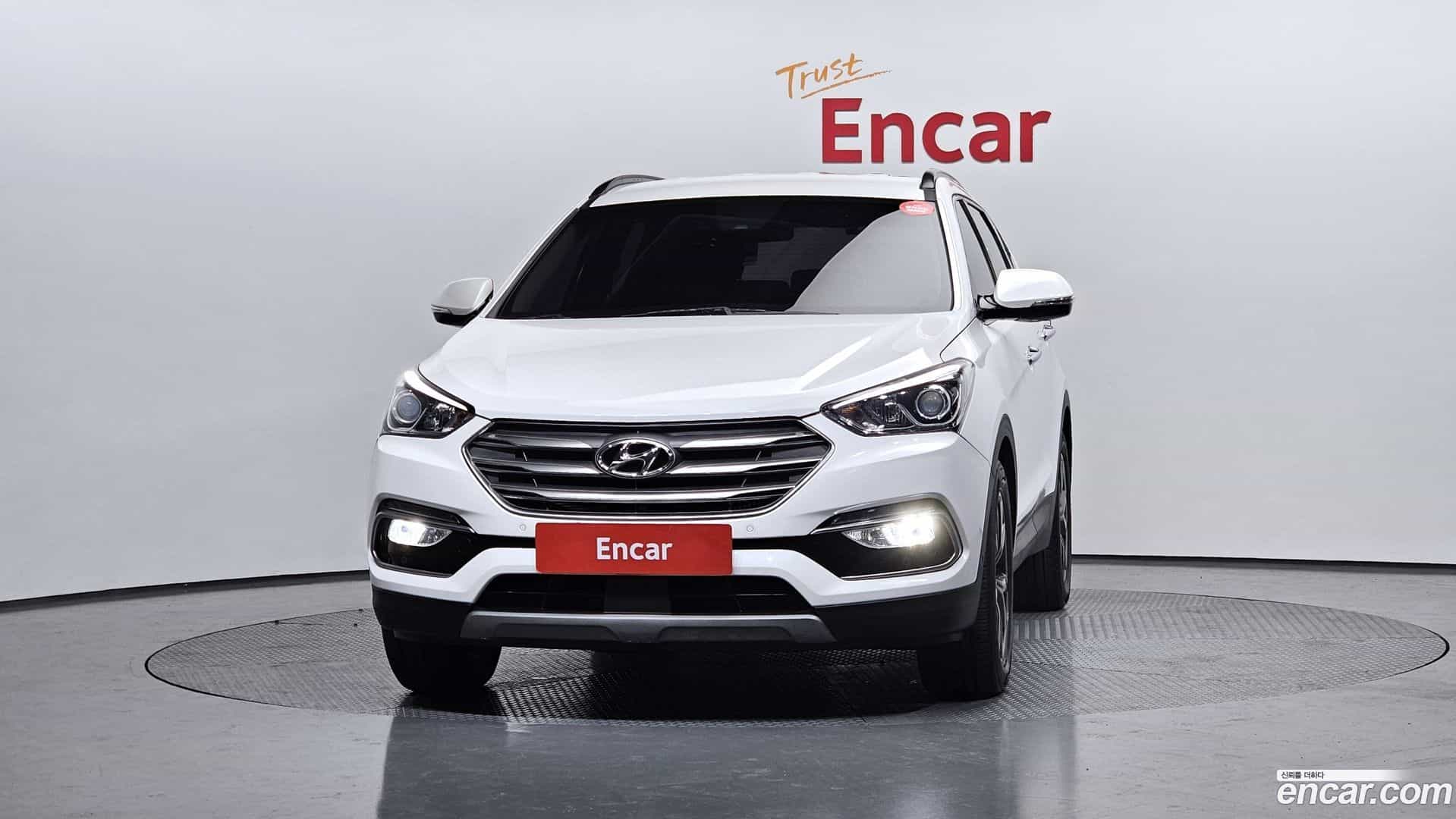 Santafe Hyundai 2016.2-OUTER-003