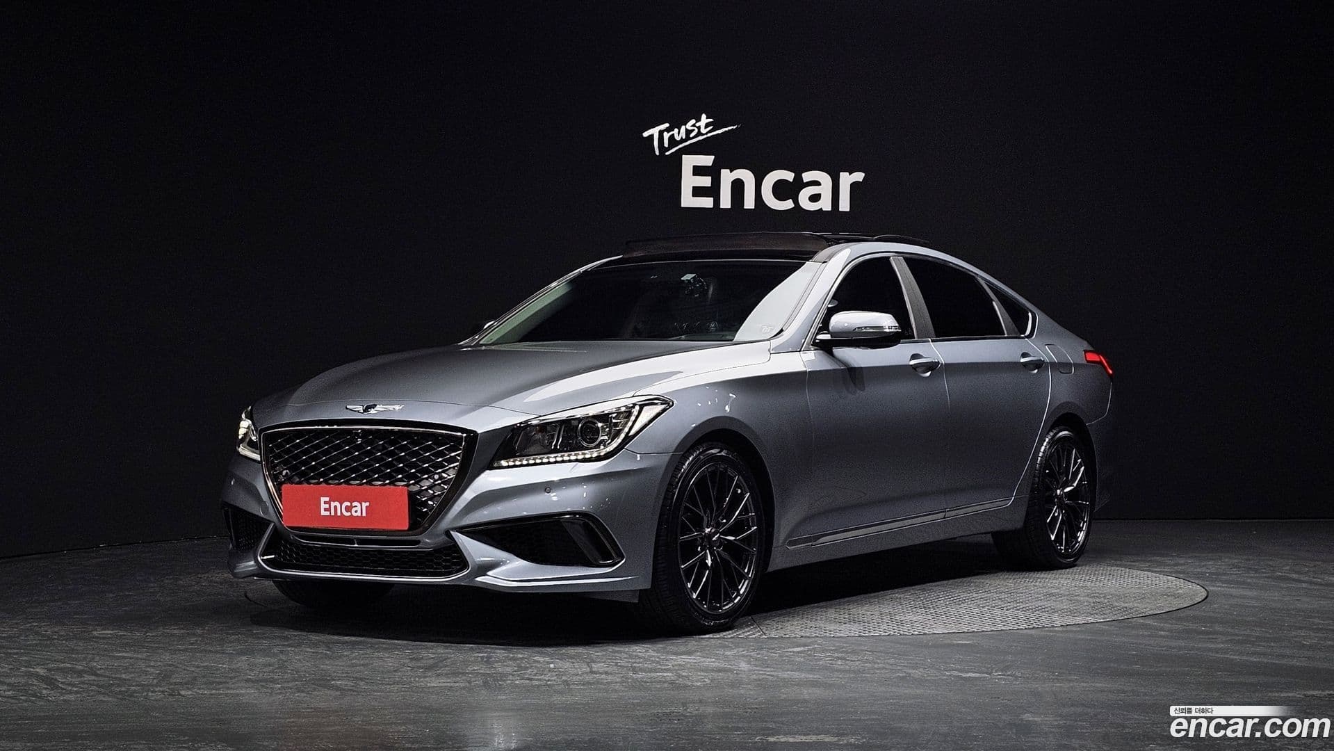 Main__Slider__Photo:Genesis Hyundai 2015.5-0