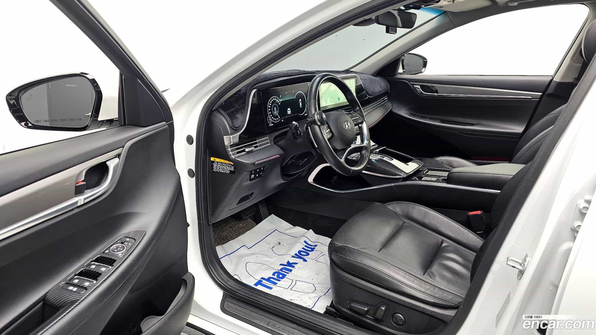 Grandeur Hyundai 2019.11-INNER-010