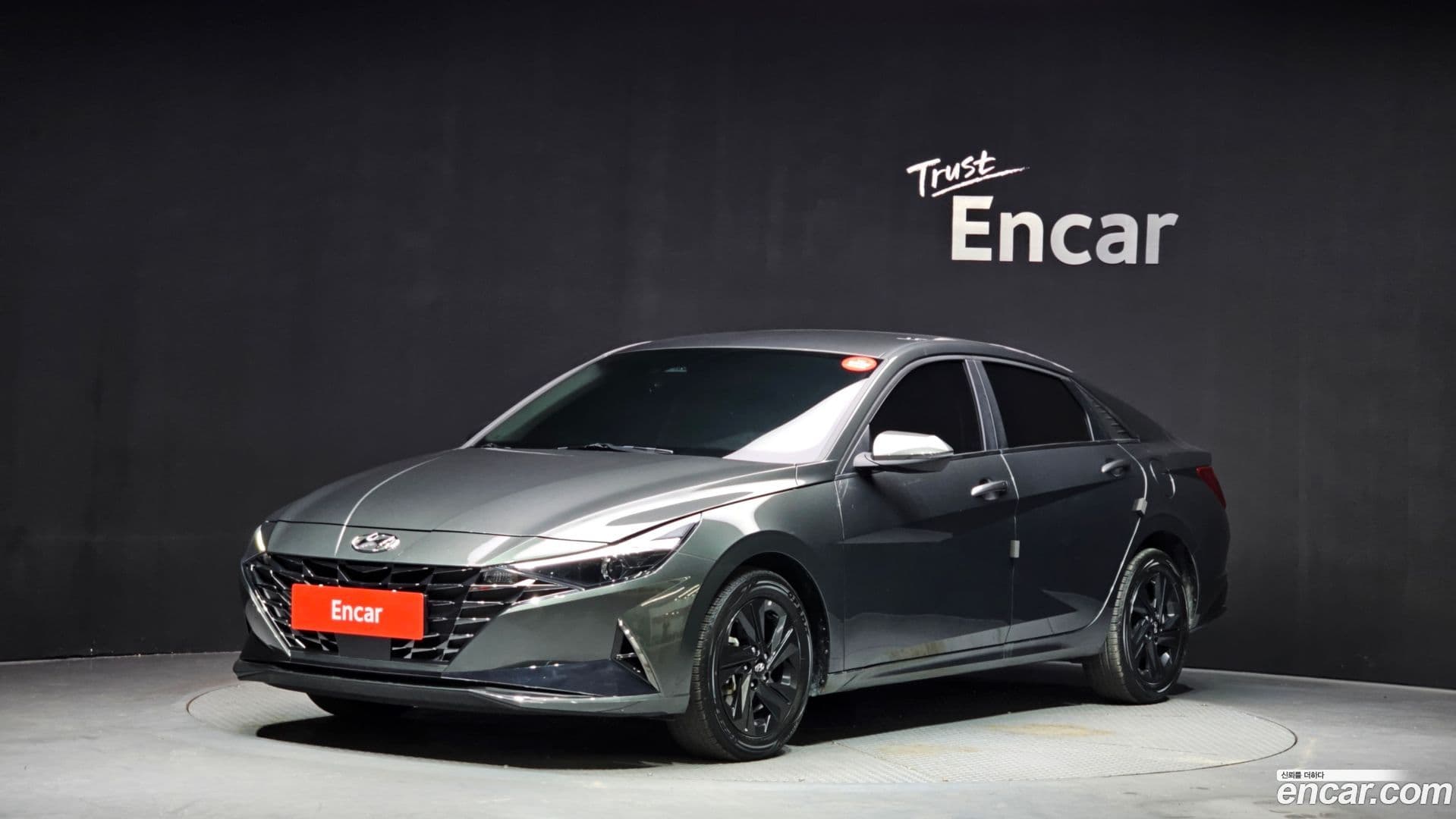 Main__Slider__Photo:AVANTE Hyundai 2022.8-0