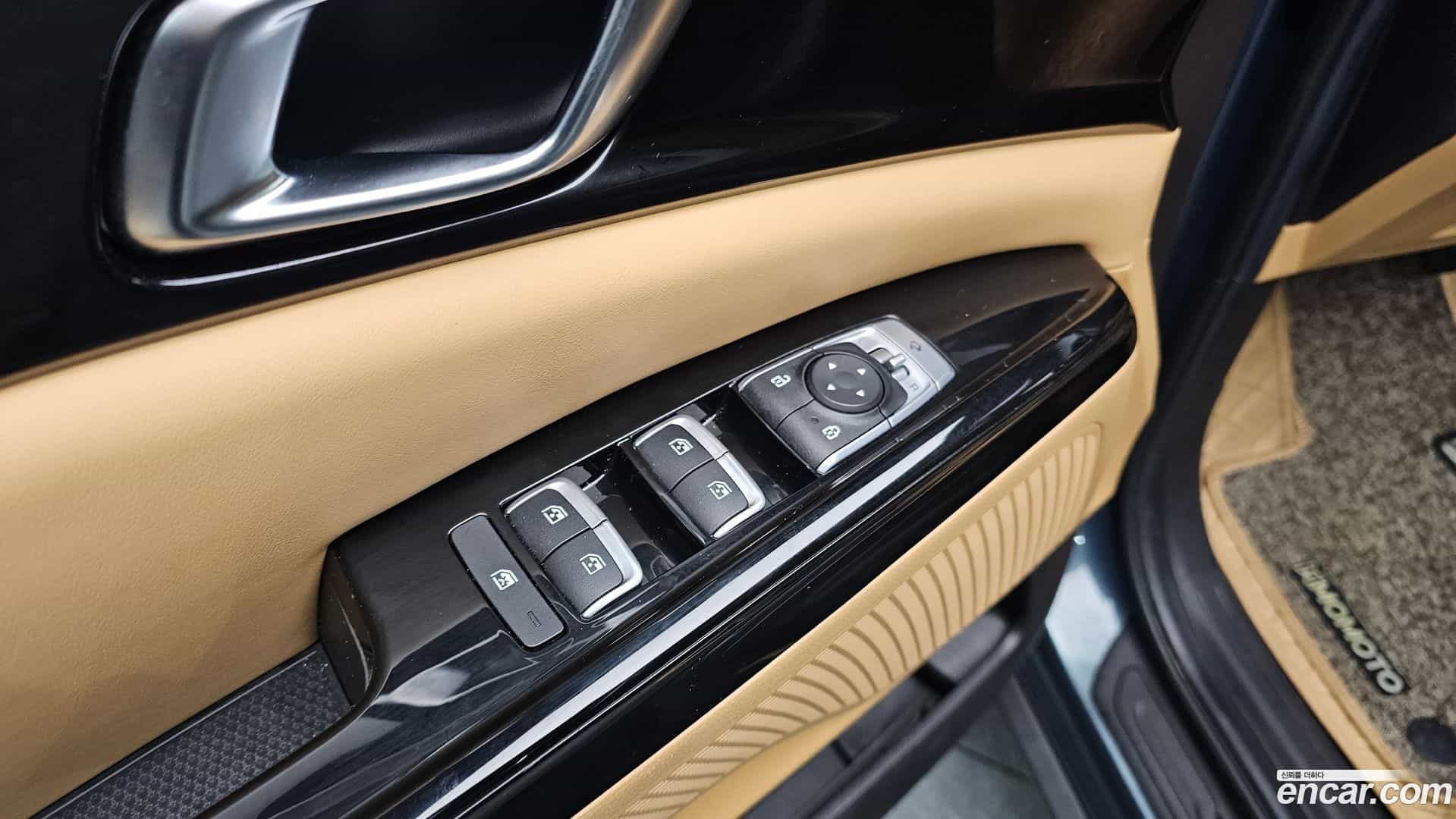 Canival Kia 2020.9-OPTION-016