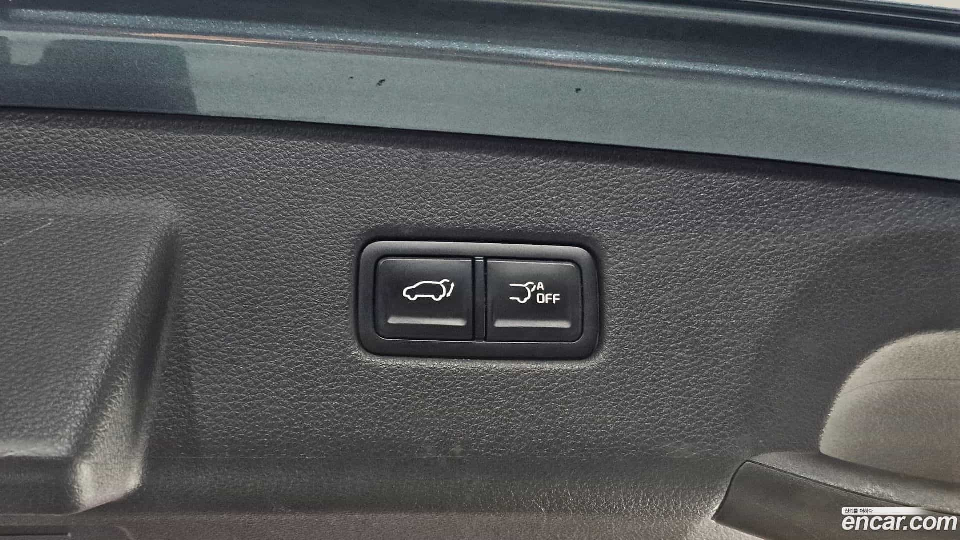 Canival Kia 2020.9-OPTION-024