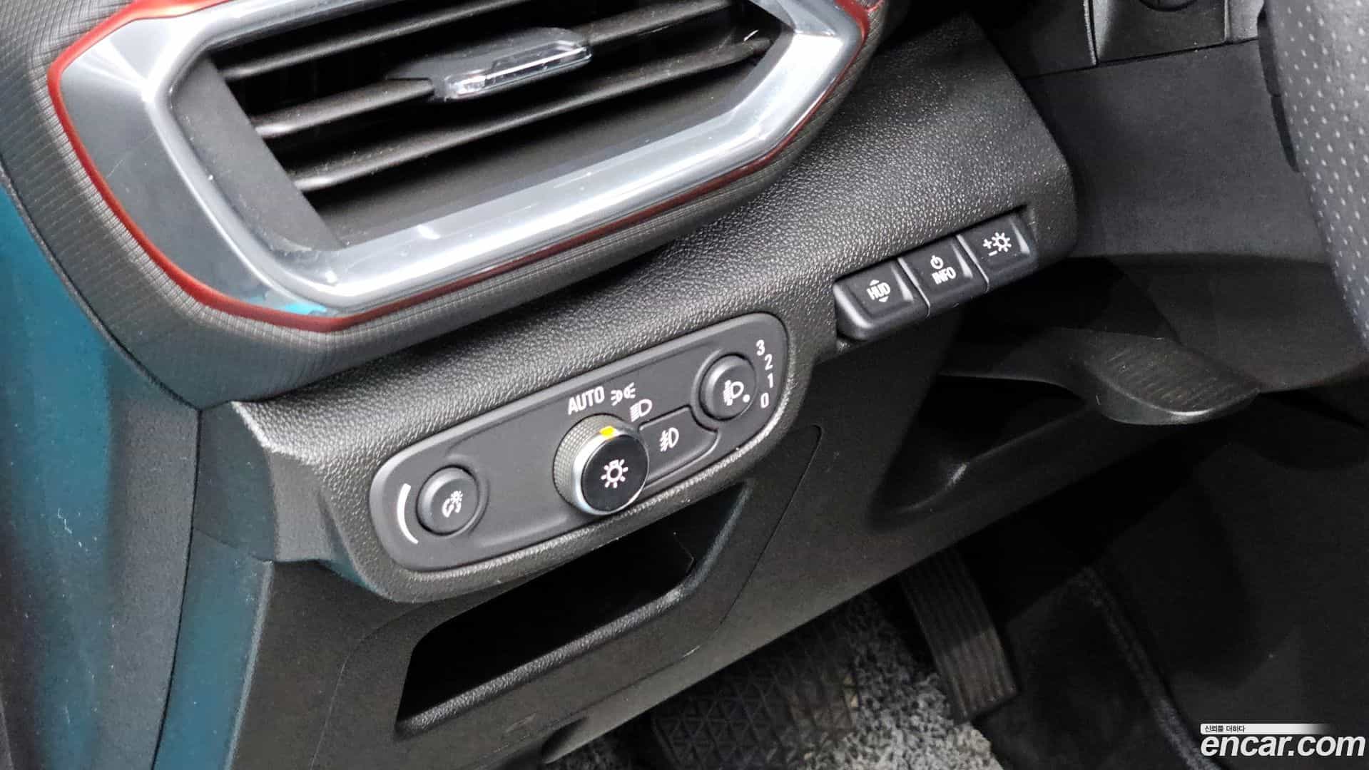Trailblazer Chevrolet 2021.5-OPTION-018