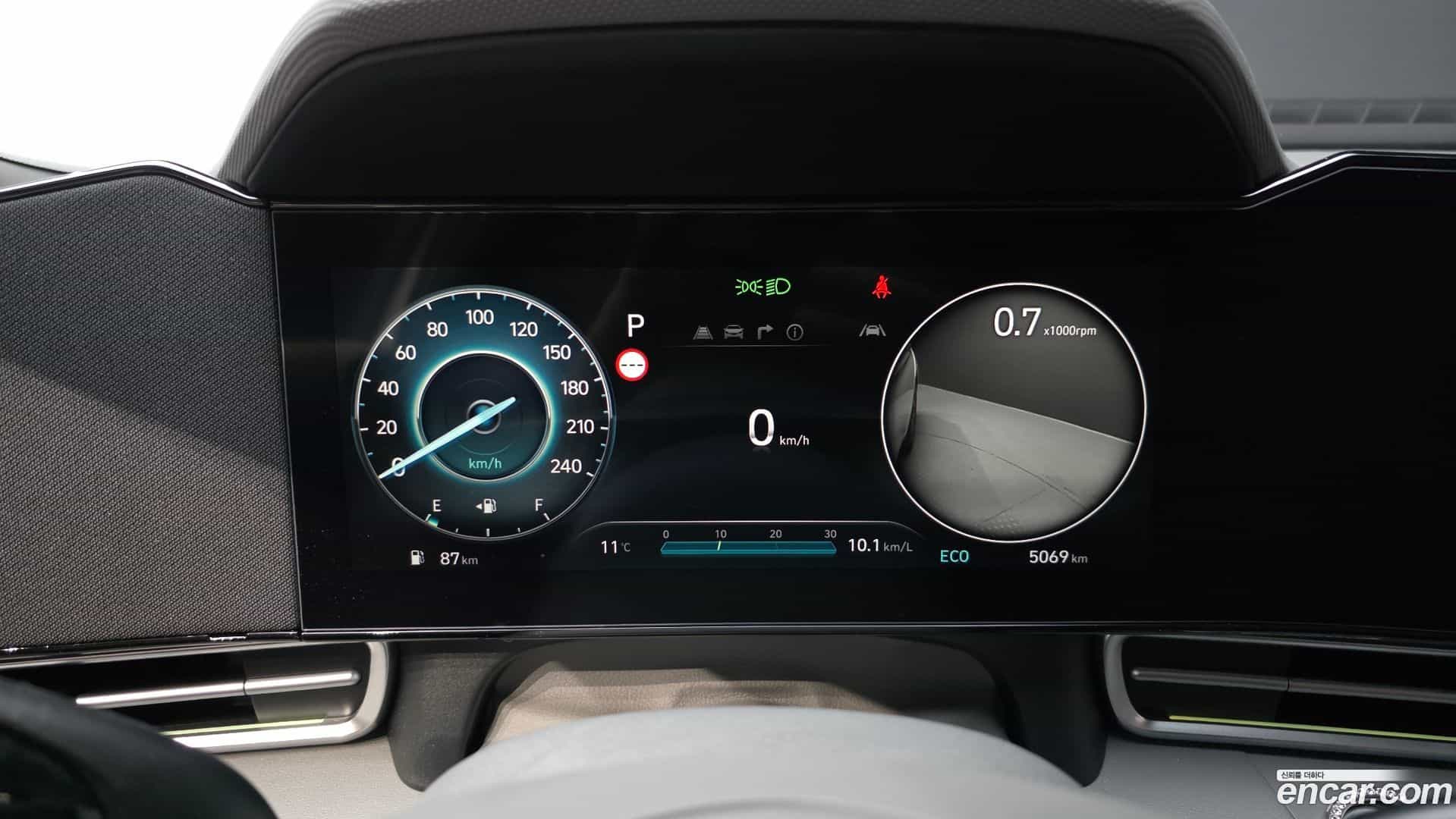 AVANTE Hyundai 2025.5-INNER-008