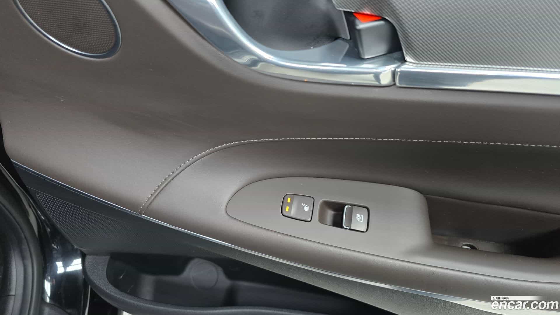 Grandeur Hyundai 2021.5-OPTION-023
