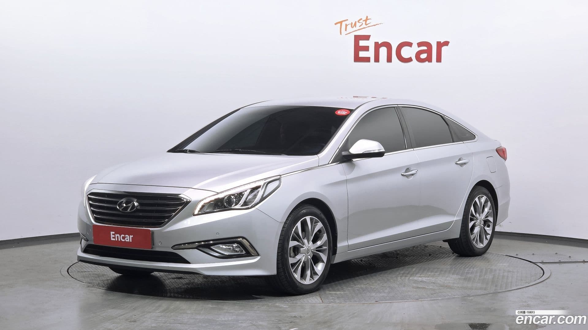 Main__Slider__Photo:Sonata Hyundai 2016.7-0