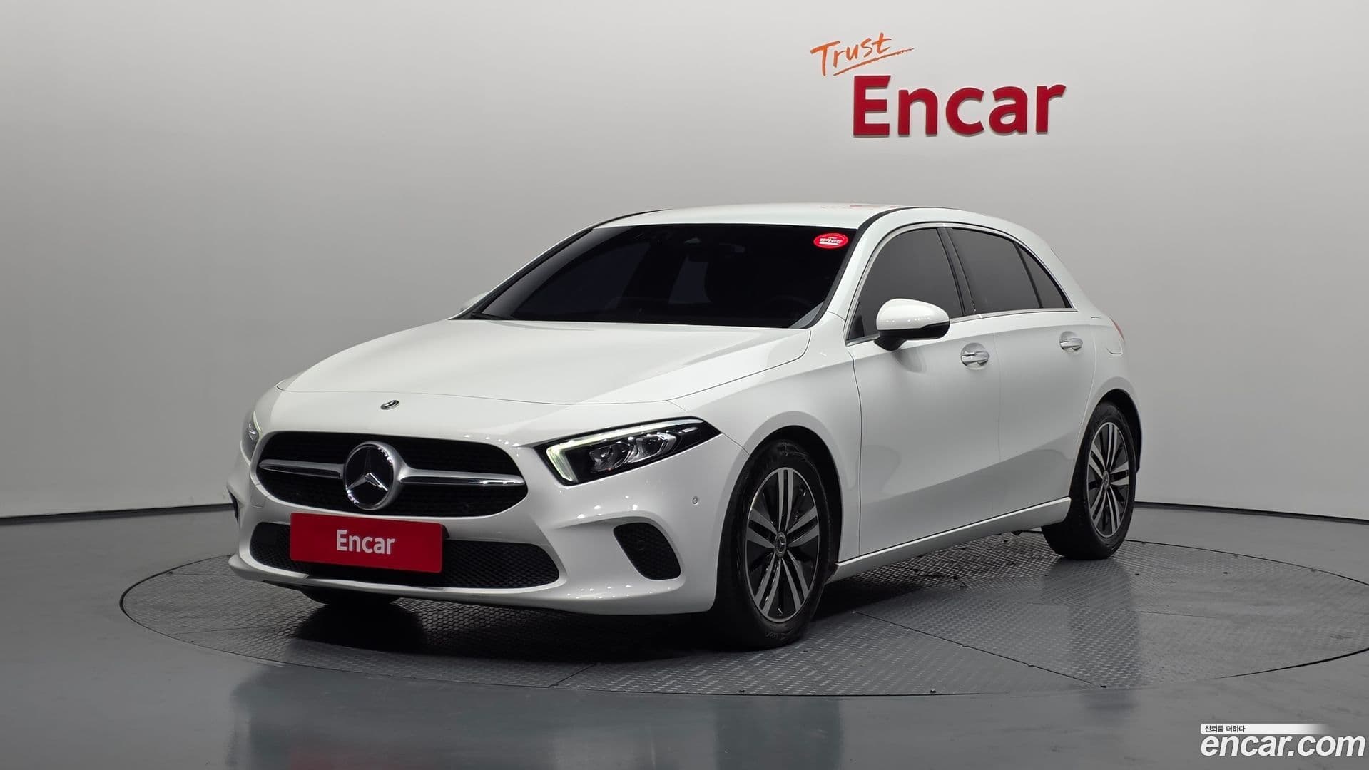 Main__Slider__Photo:A-Class Mercedes-Benz 2022.5-0