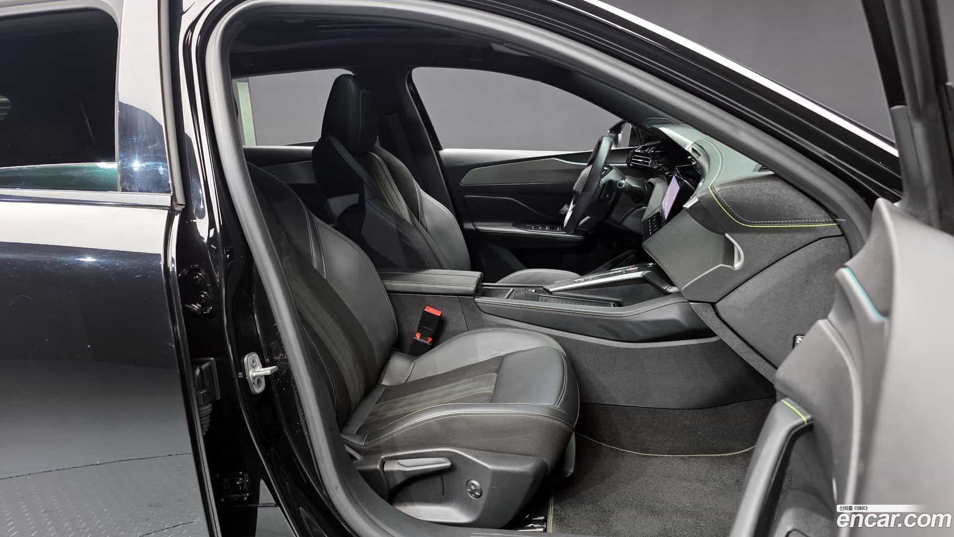 308 Peugeot 2022.7-INNER-010