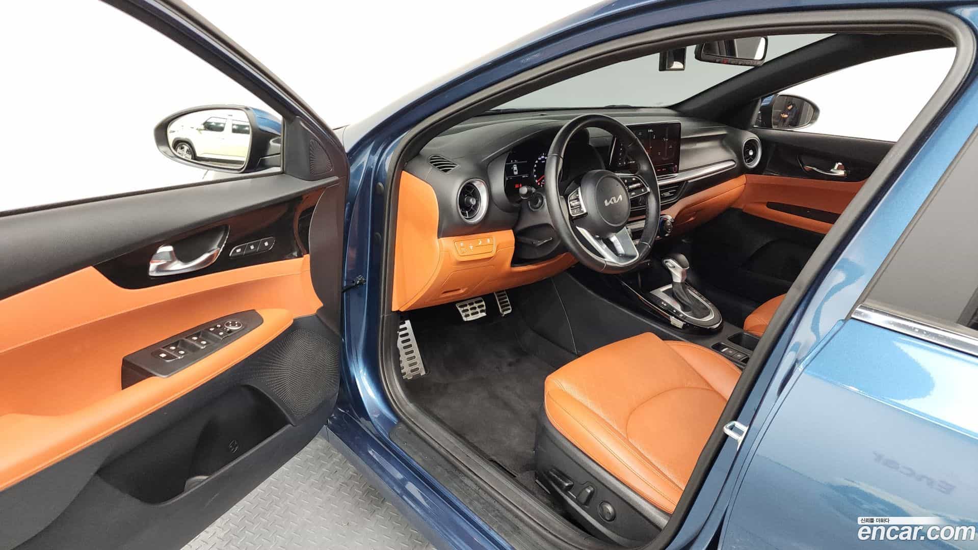 K3 Kia 2022.10-INNER-010