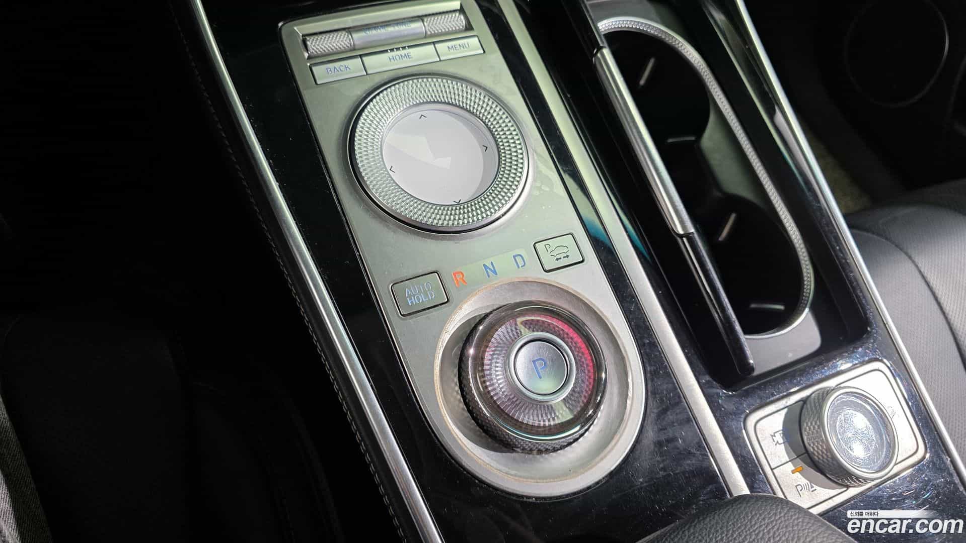 GV80 Genesis 2021.2-INNER-009