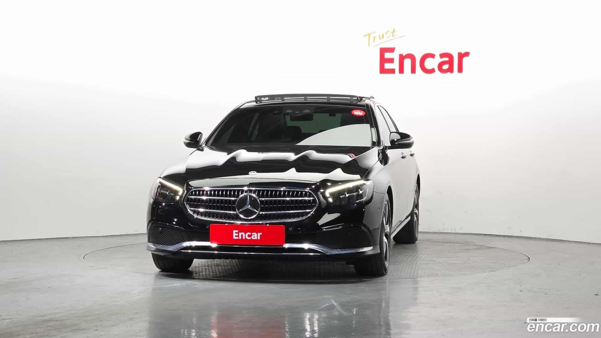 E-Class Mercedes-Benz 2021.0-OUTER-003