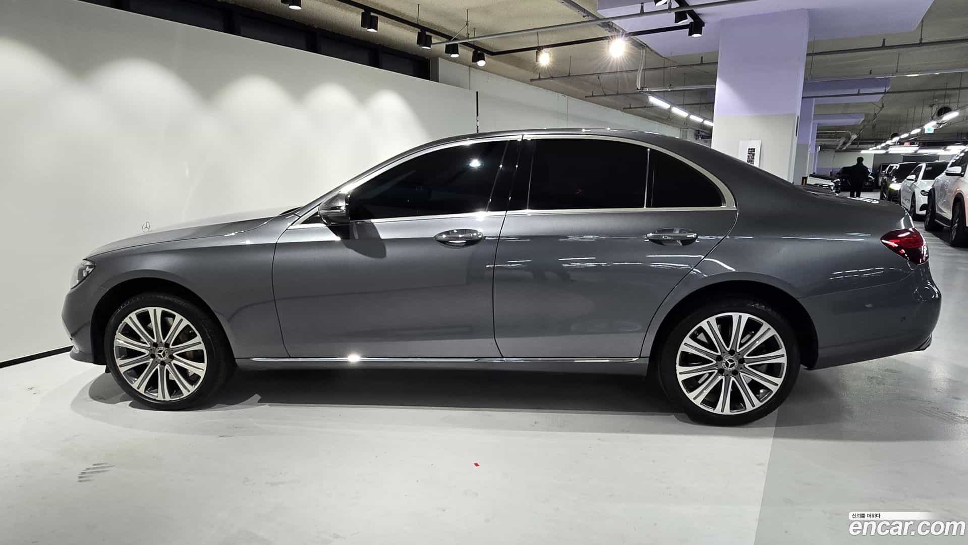 E-Class Mercedes-Benz 2021.2-INNER-008