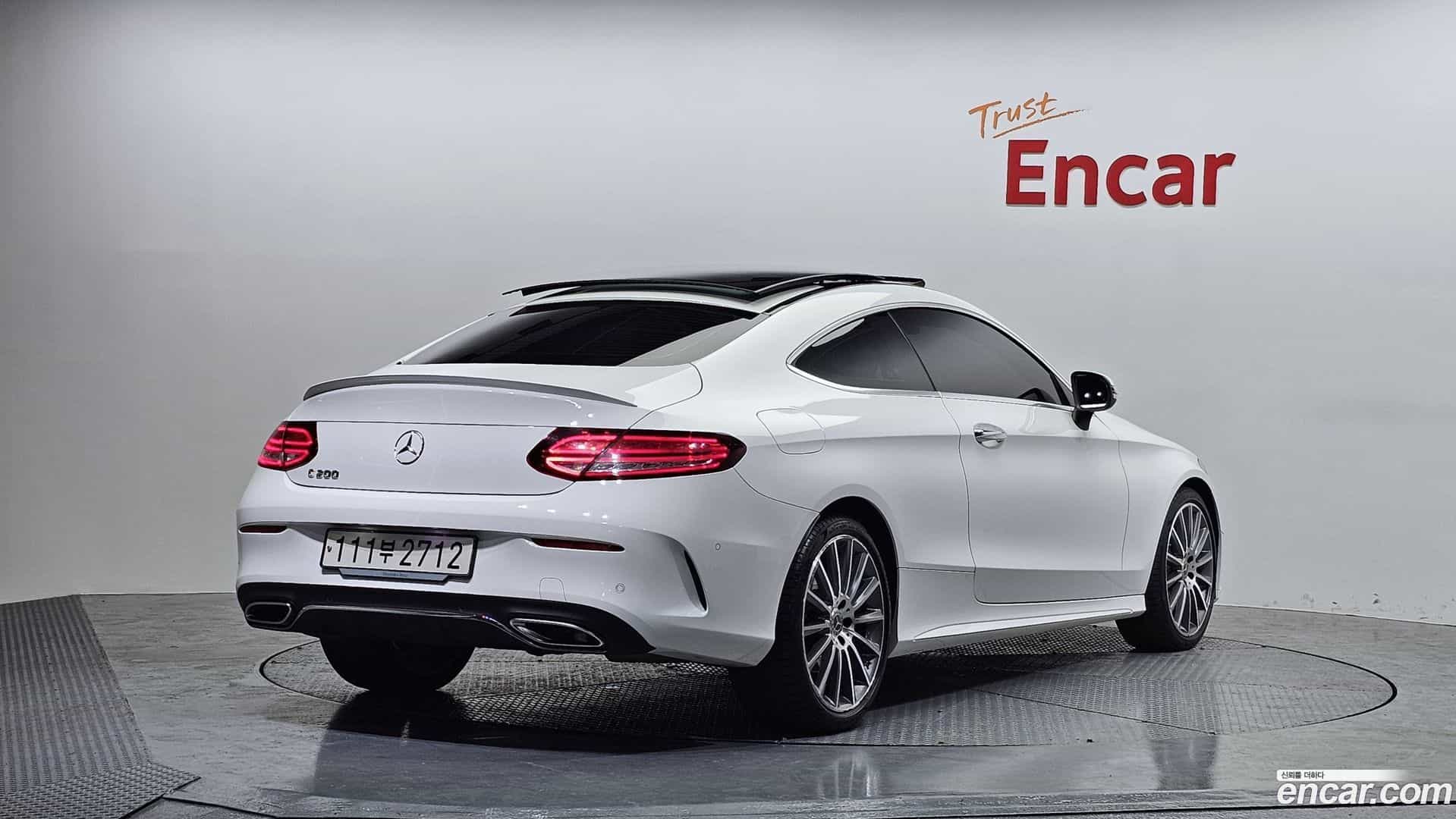 C-Class Mercedes-Benz 2023.9-OUTER-002