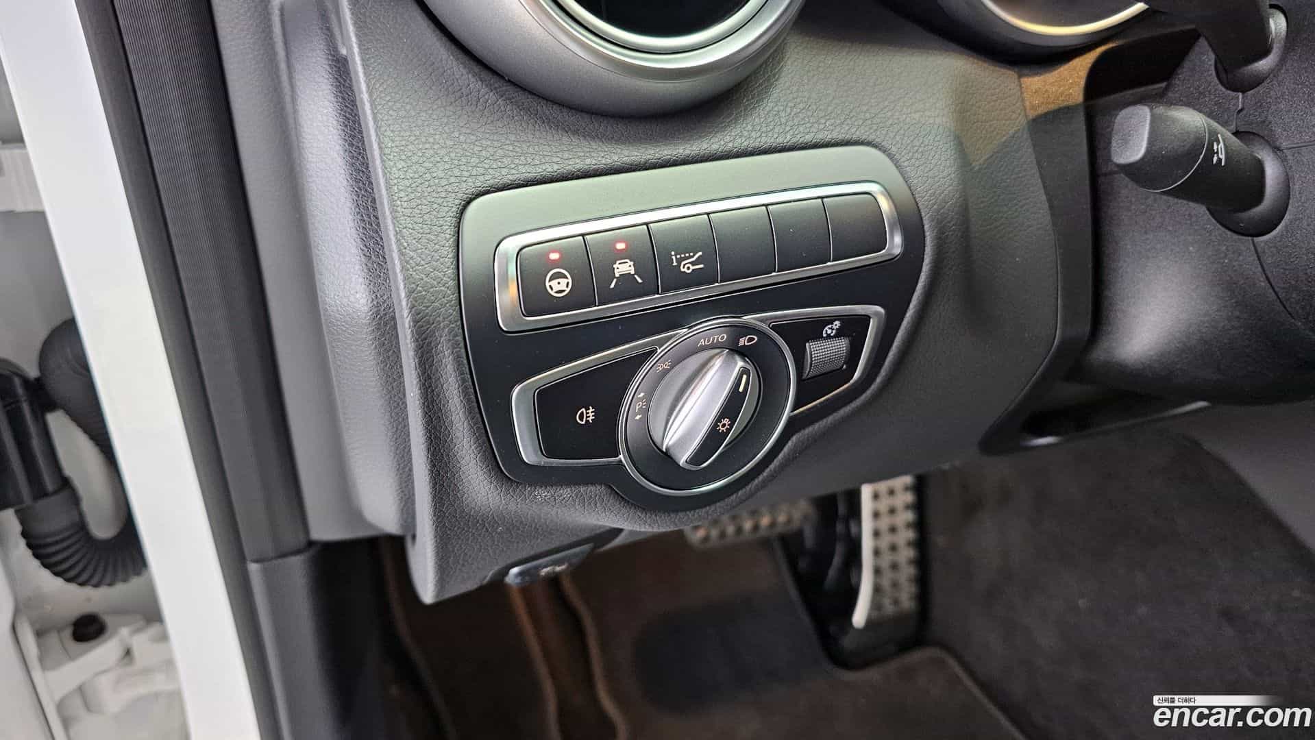 C-Class Mercedes-Benz 2023.9-OPTION-022