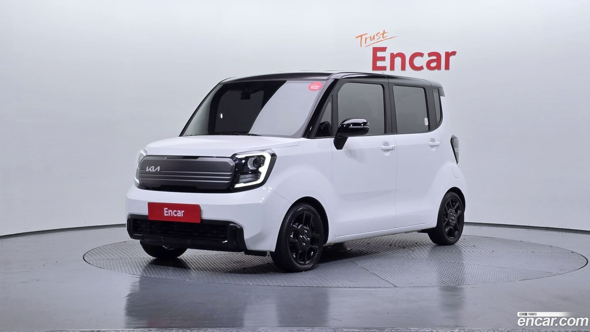 Main__Slider__Photo:RAY Kia 2024.2-0
