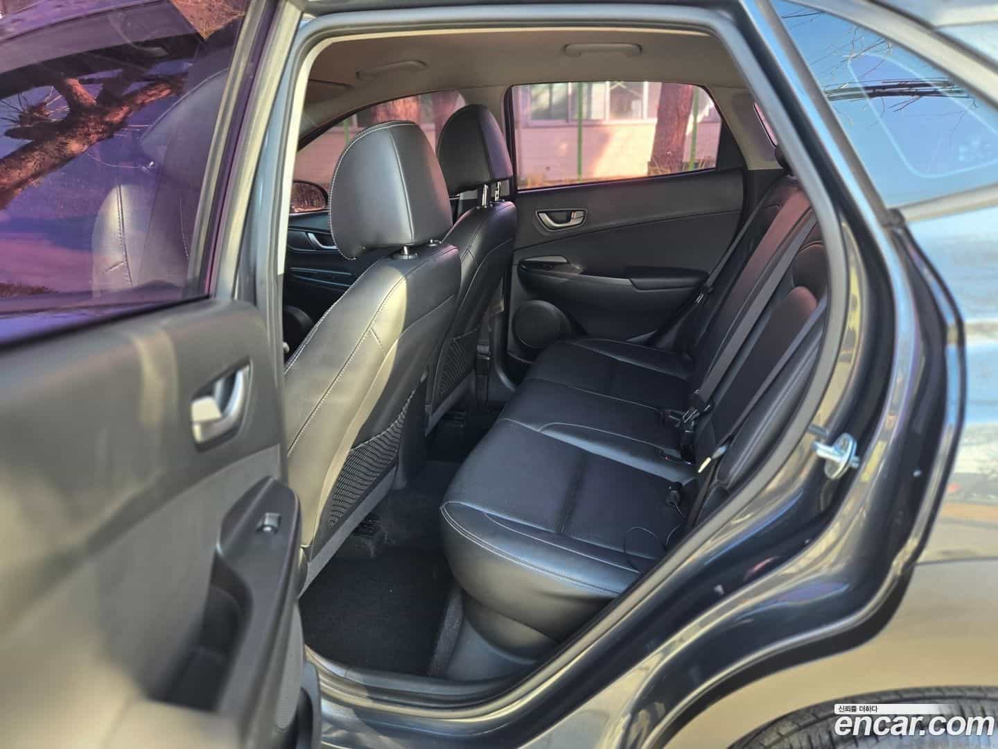 Kona Hyundai 2017.7-OPTION-017