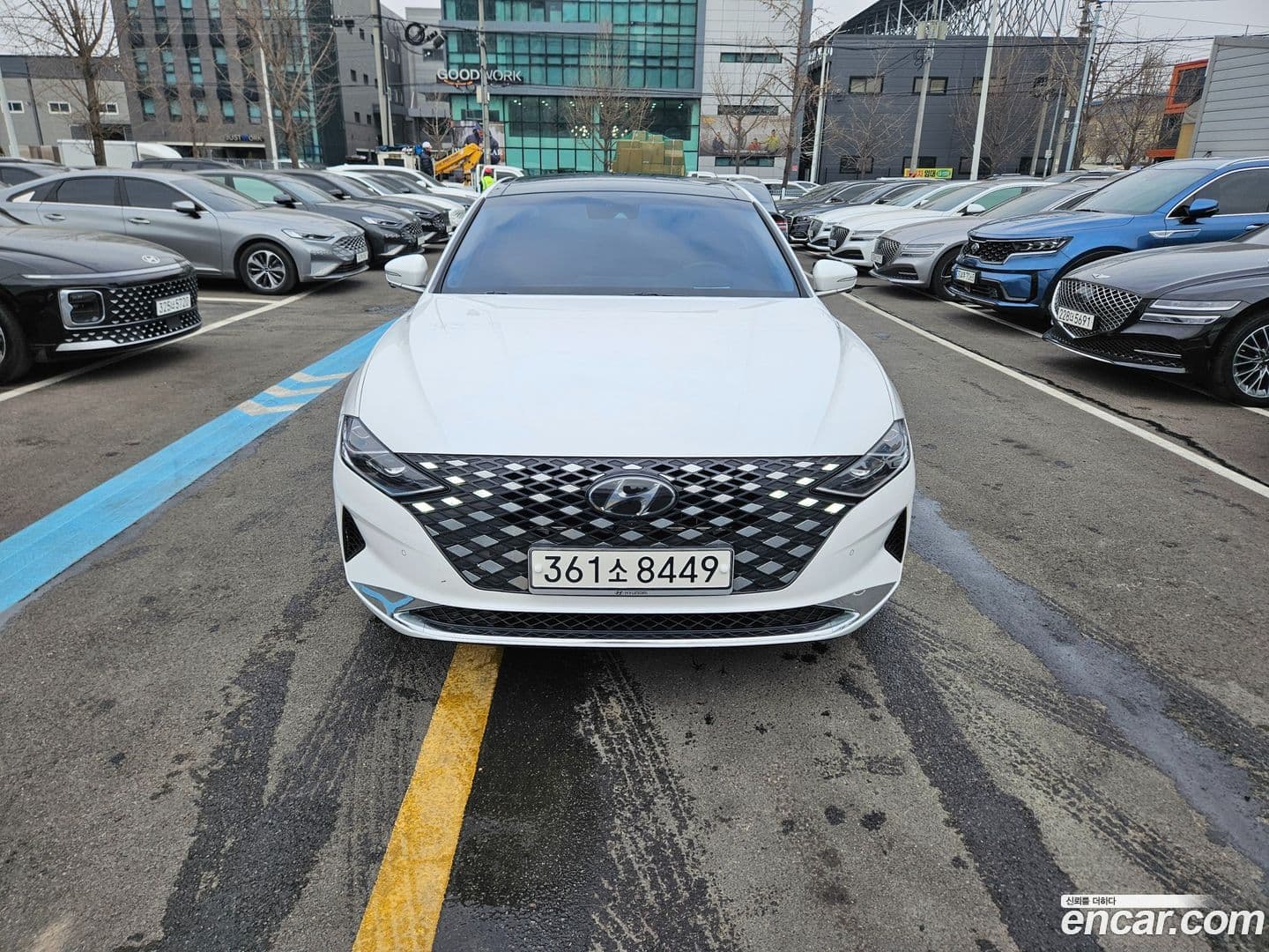 Main__Slider__Photo:Grandeur Hyundai 2020.5-0