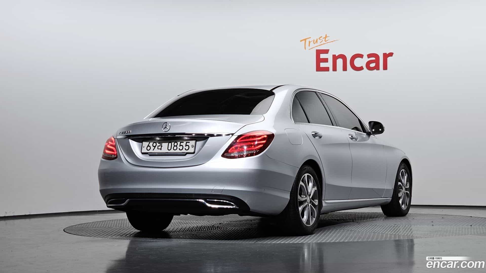 C-Class Mercedes-Benz 2015.9-OUTER-002
