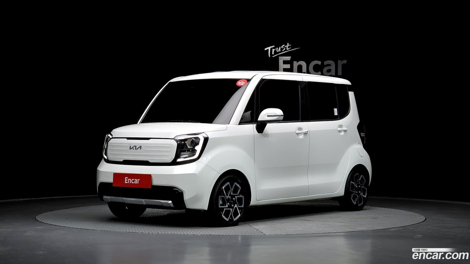 Main__Slider__Photo:RAY Kia 2023.9-0