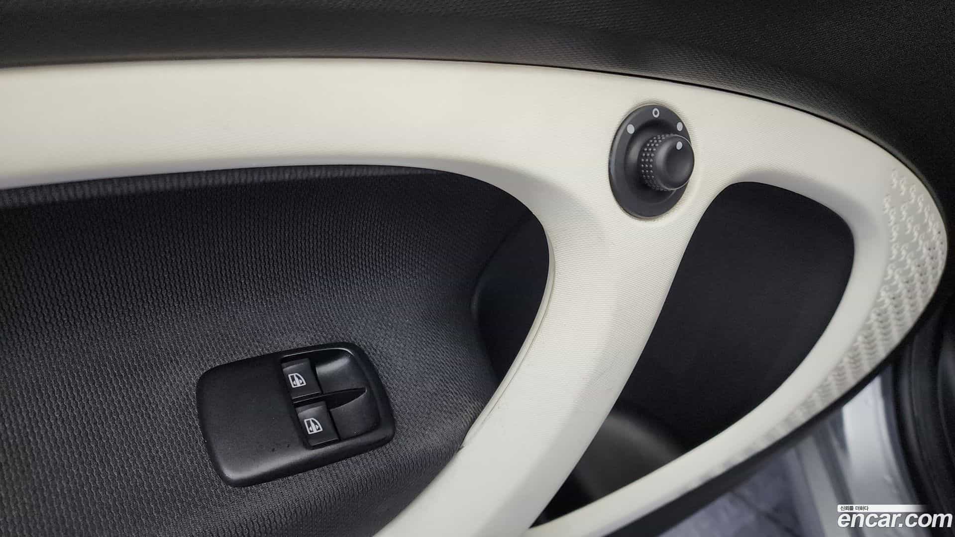 Fortwo Smart 2015.11-OPTION-016
