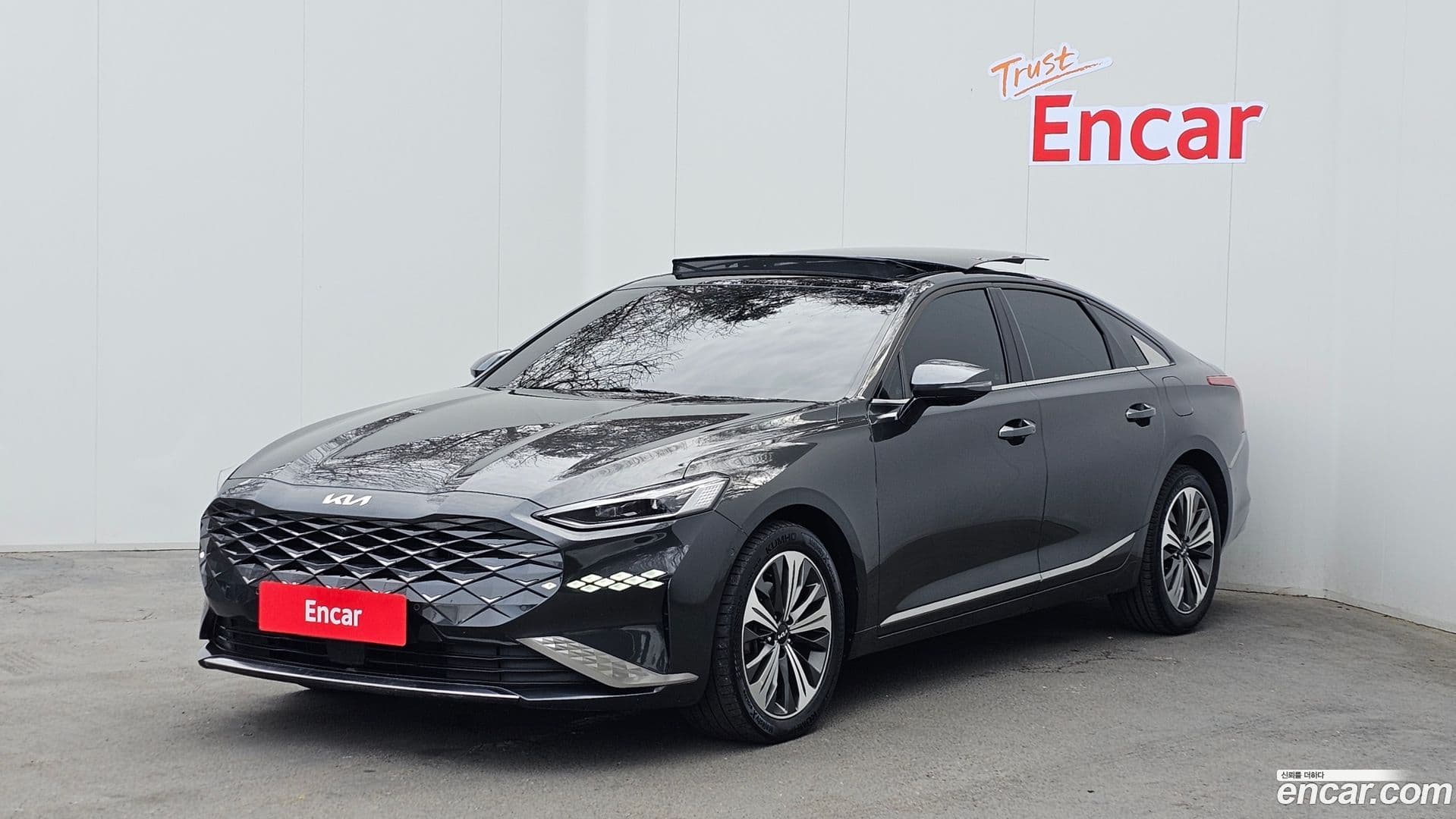 Main__Slider__Photo:K8 Kia 2022.3-0