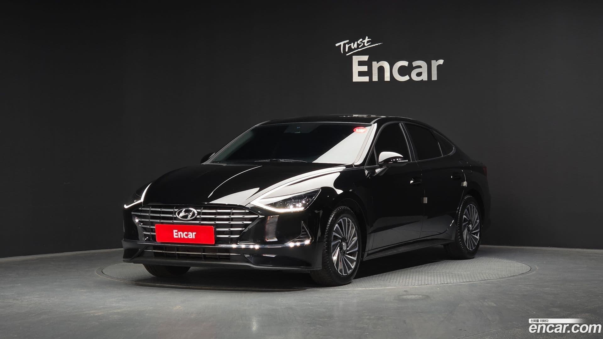 Main__Slider__Photo:Sonata Hyundai 2022.5-0
