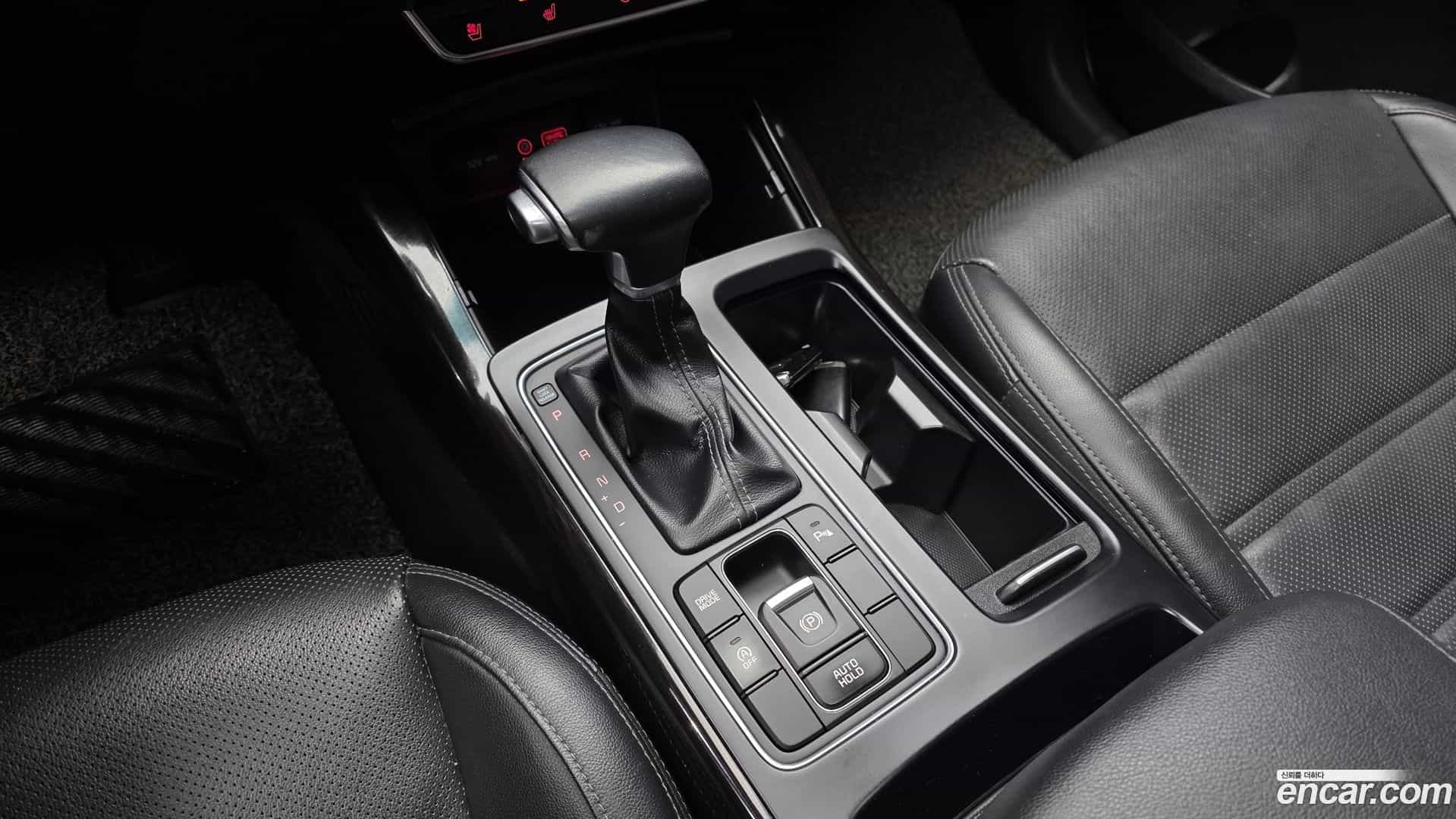 Sorento Kia 2018.0-INNER-009