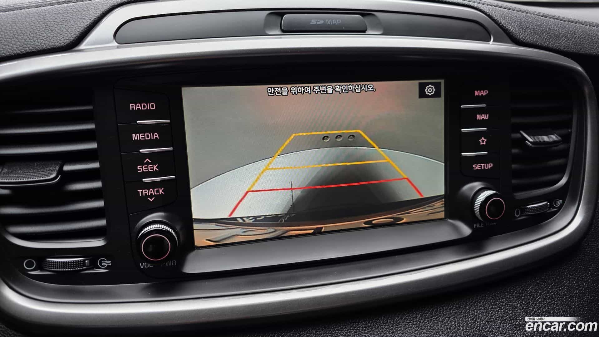 Sorento Kia 2018.0-OPTION-018