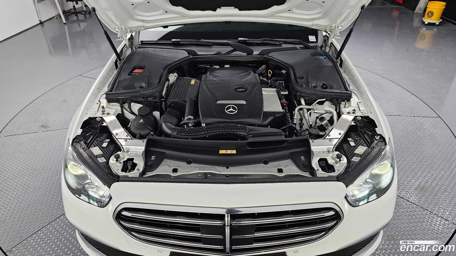 E-Class Mercedes-Benz 2021.2-INNER-006