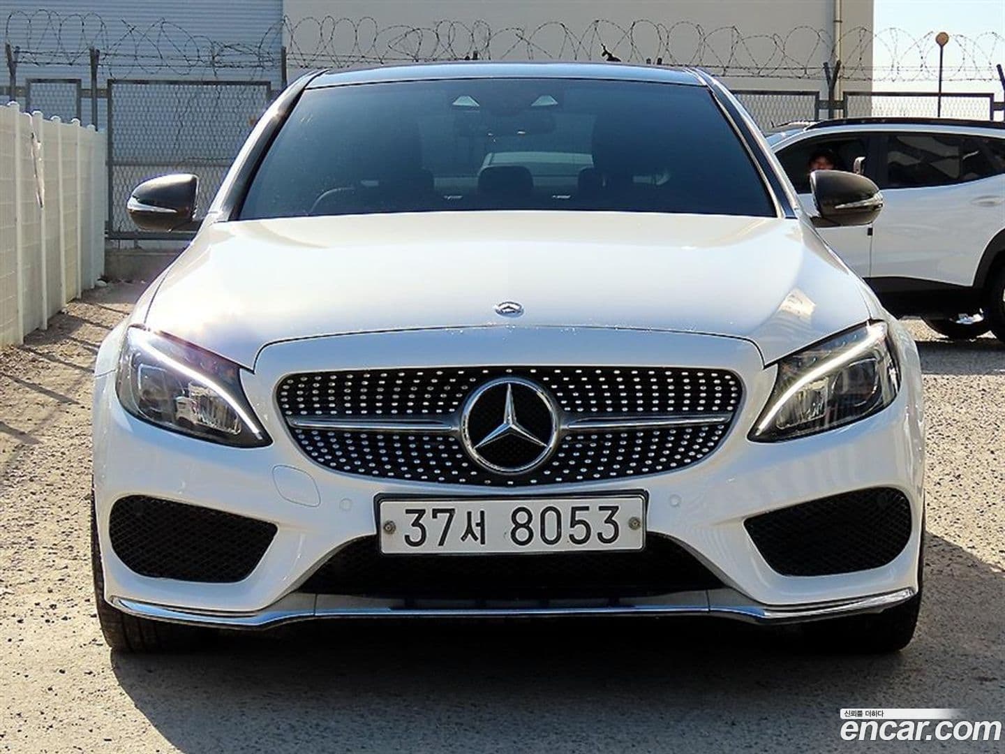 Main__Slider__Photo:C-Class Mercedes-Benz 2015.0-0