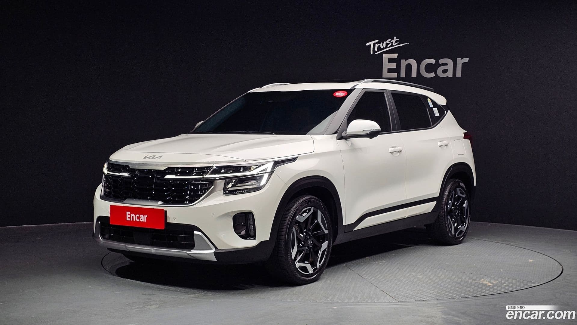 Main__Slider__Photo:Seltos Kia 2024.0-0