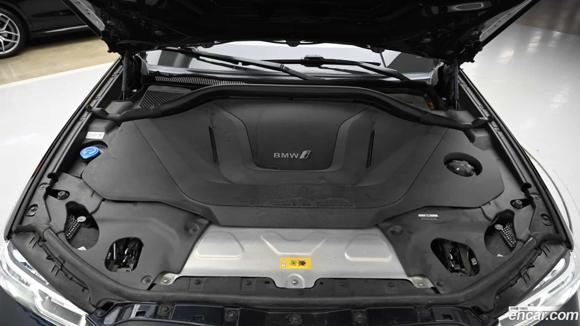 iX3 BMW 2022.8-INNER-006