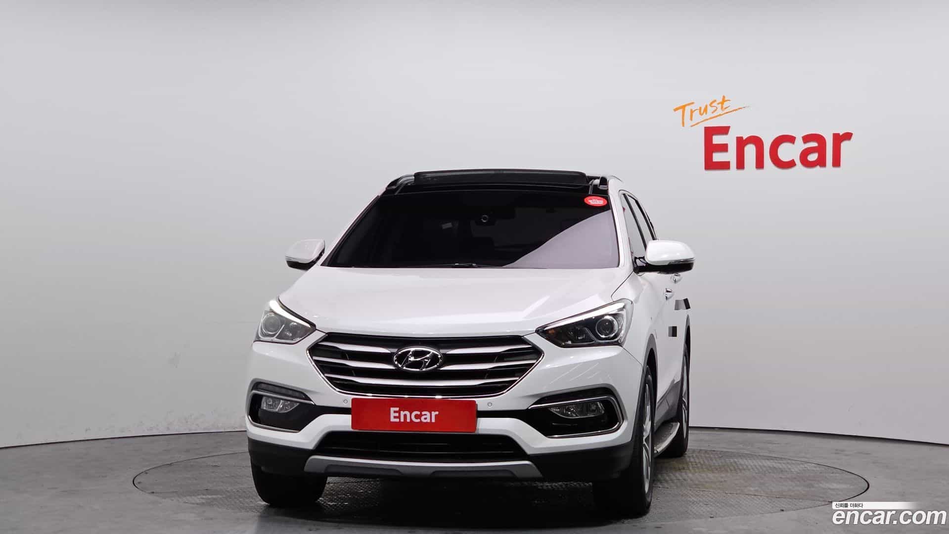 Santafe Hyundai 2015.8-OUTER-003