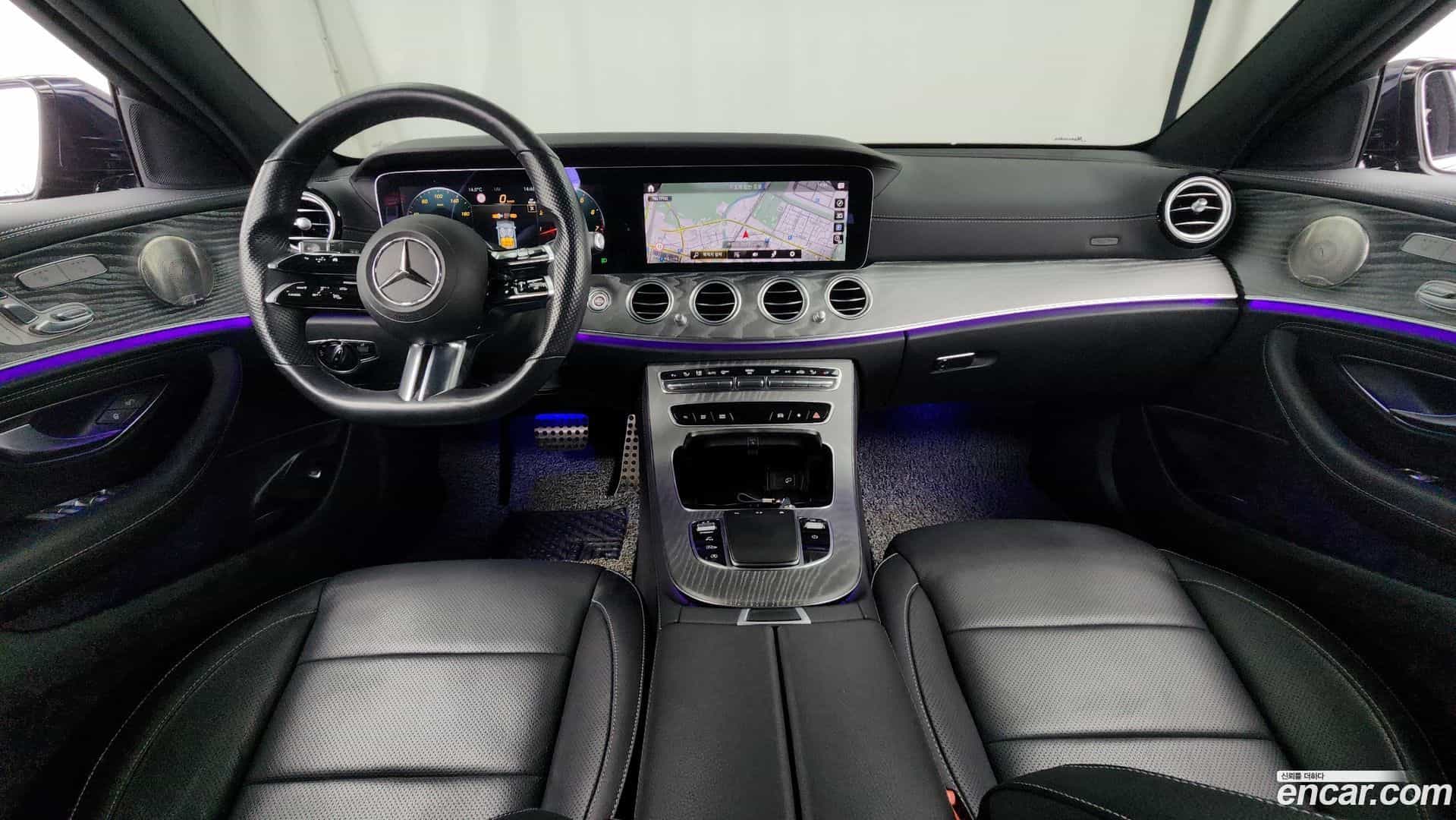 E-Class Mercedes-Benz 2022.2-INNER-007