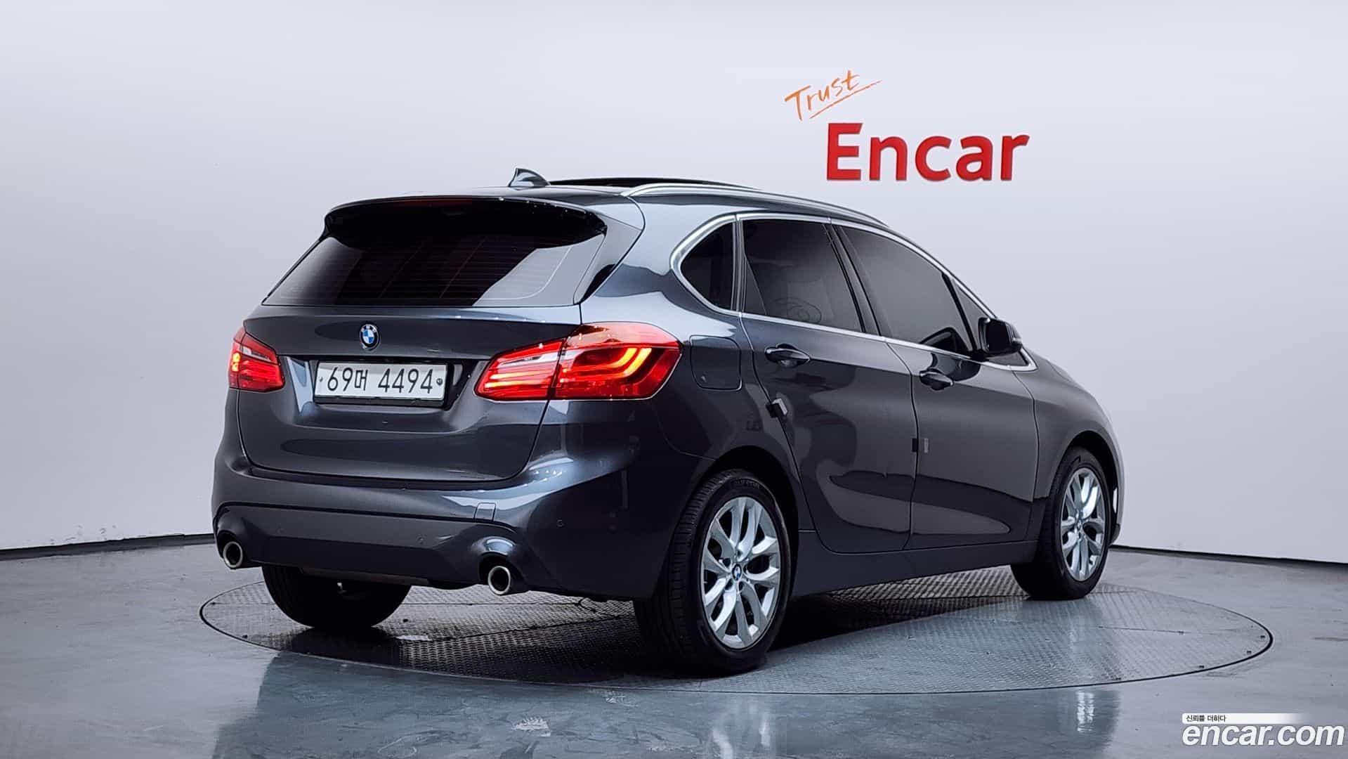 2-Series BMW 2019.6-OUTER-002