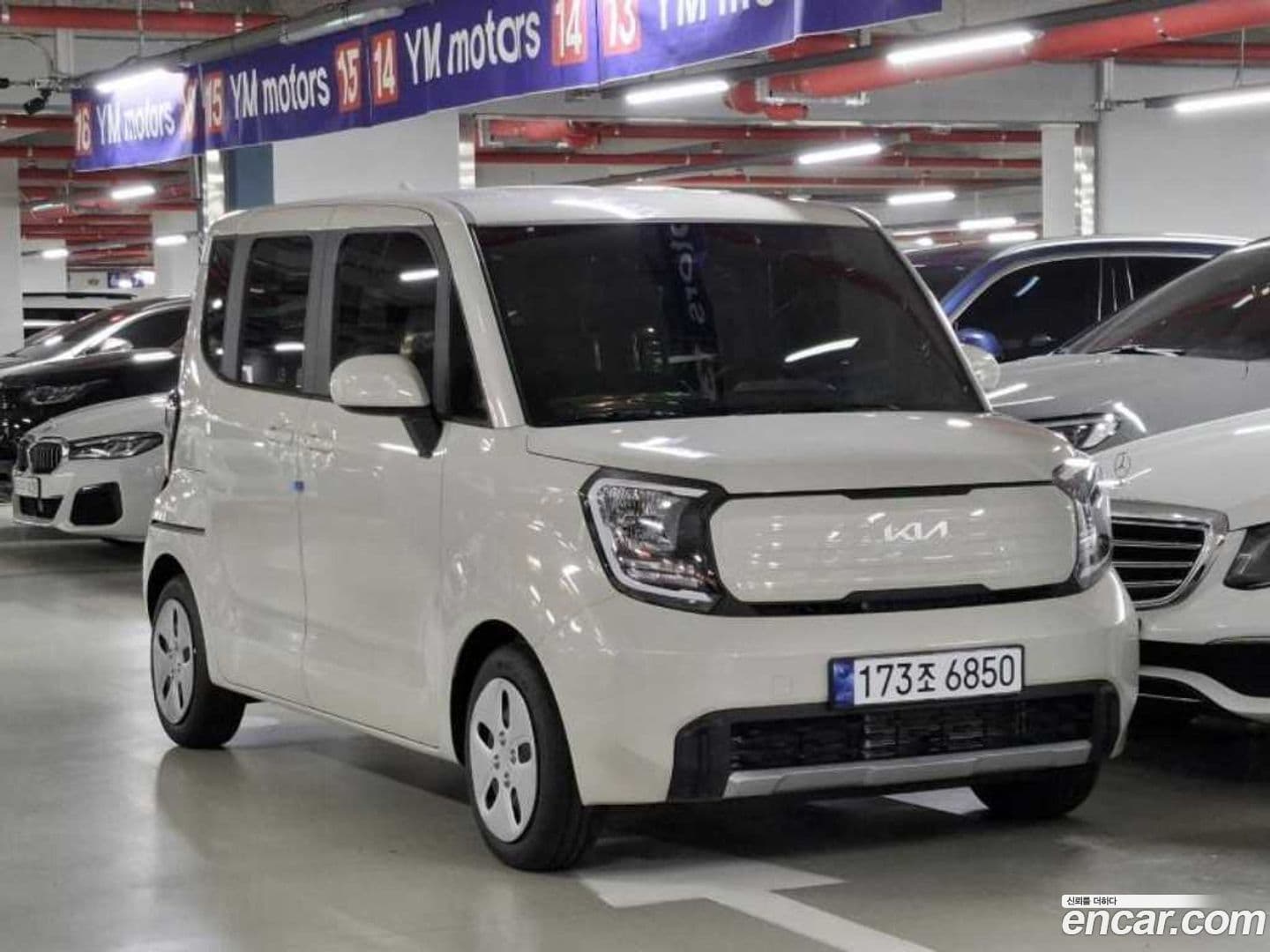 Main__Slider__Photo:RAY Kia 2025.2-0