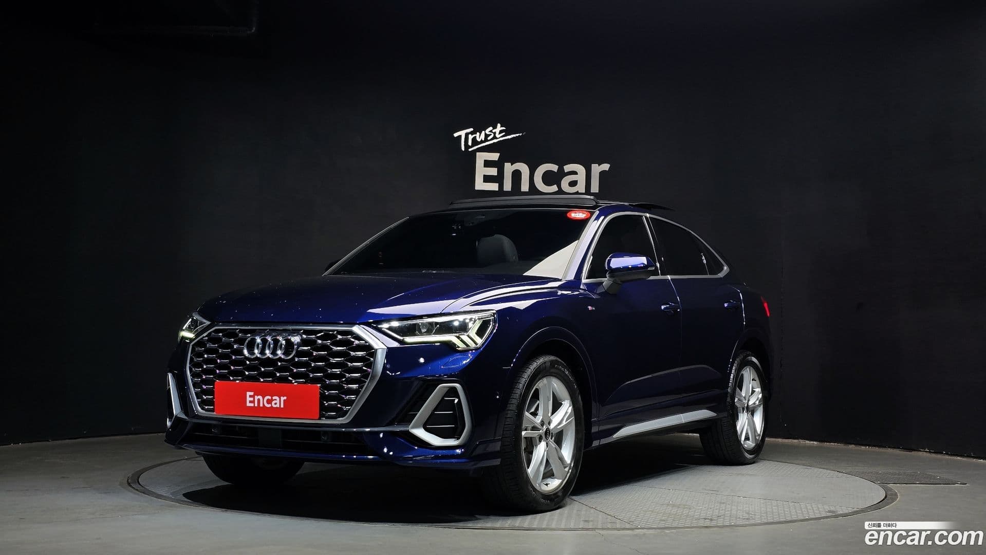 Main__Slider__Photo:Q3 Audi 2023.1-0