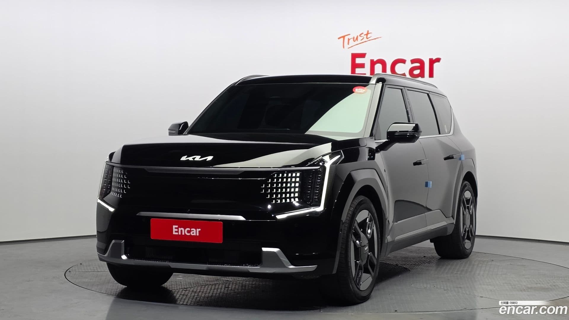 Main__Slider__Photo:EV9 Kia 2023.6-0