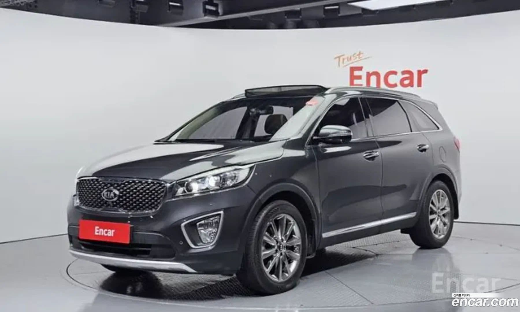 Main__Slider__Photo:Sorento Kia 2015.4-0