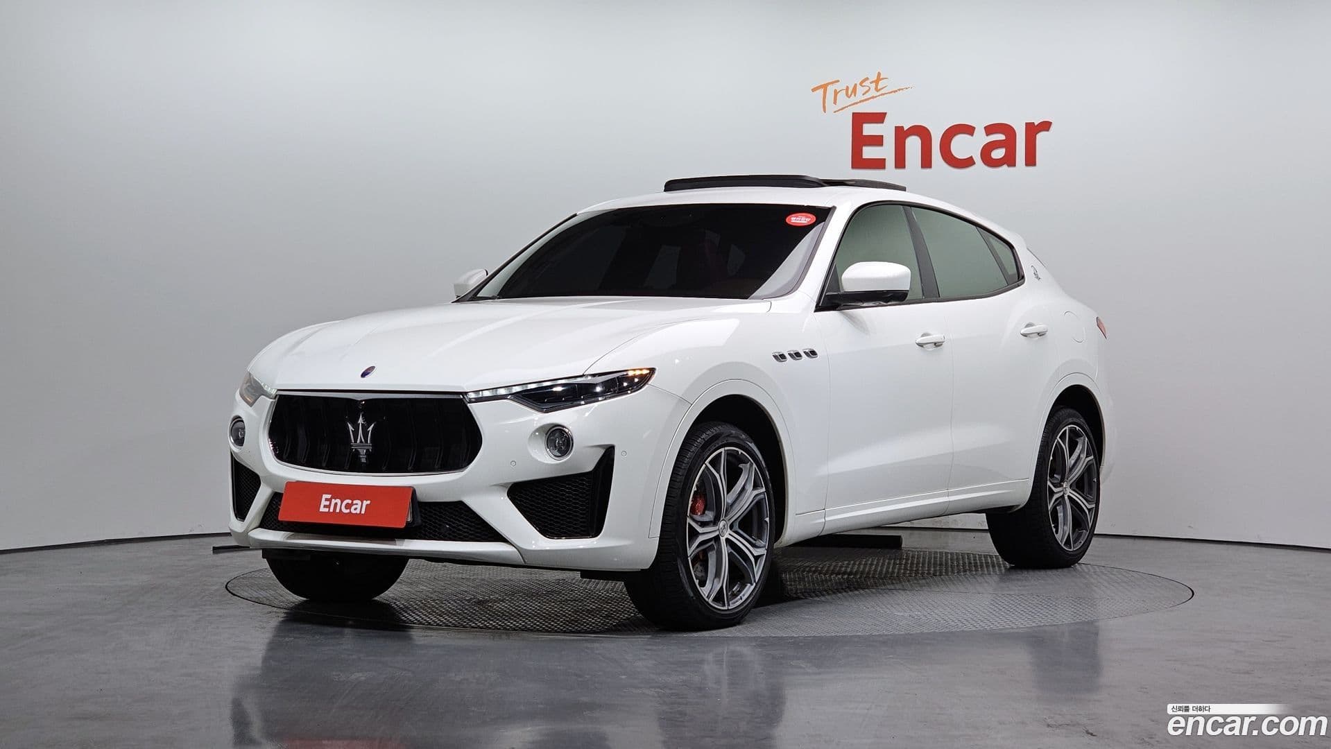Main__Slider__Photo:Levante Maserati 2020.11-0
