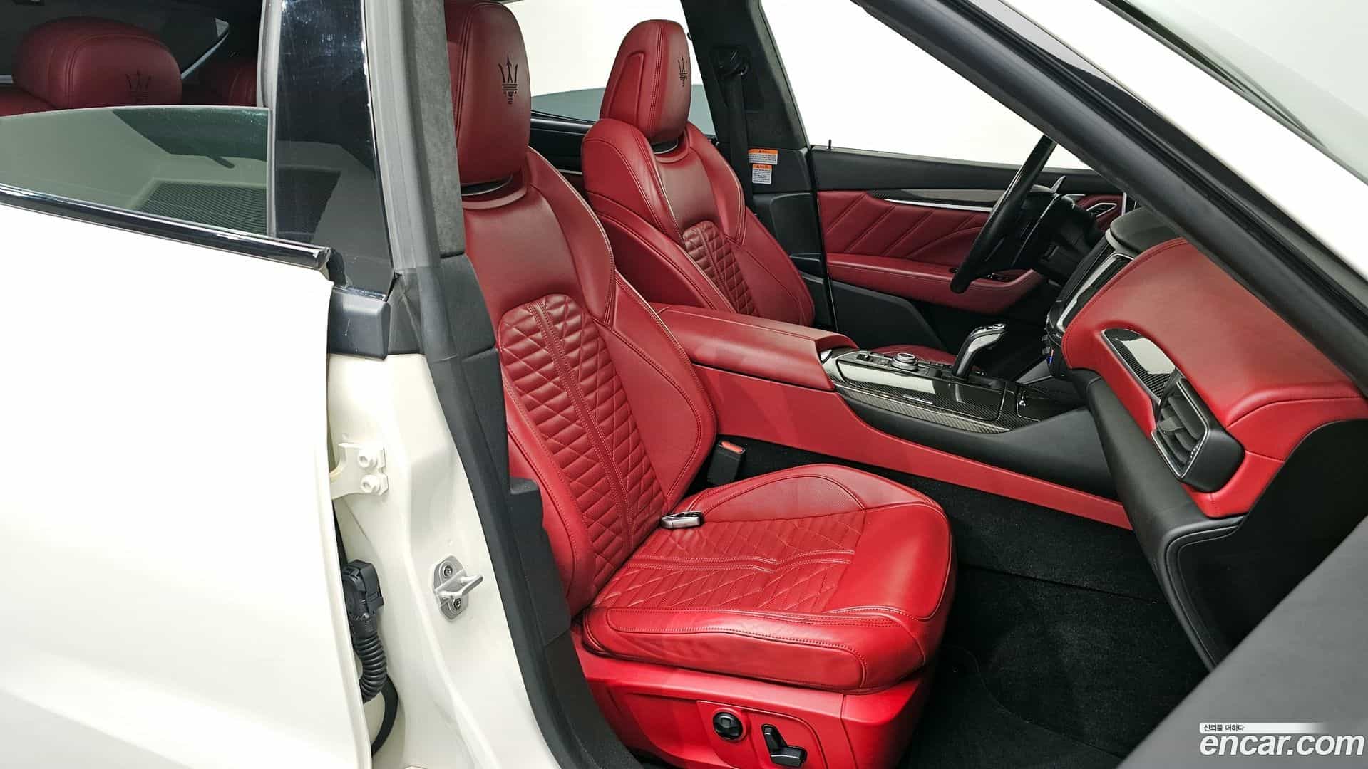 Levante Maserati 2020.11-INNER-010