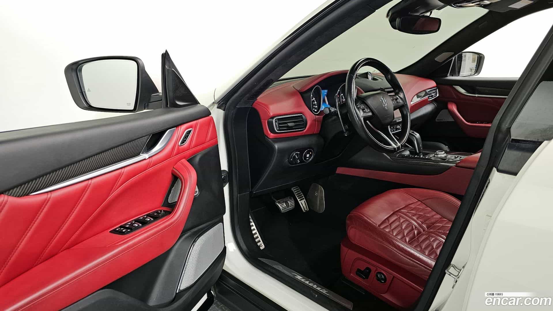 Levante Maserati 2020.11-OPTION-015