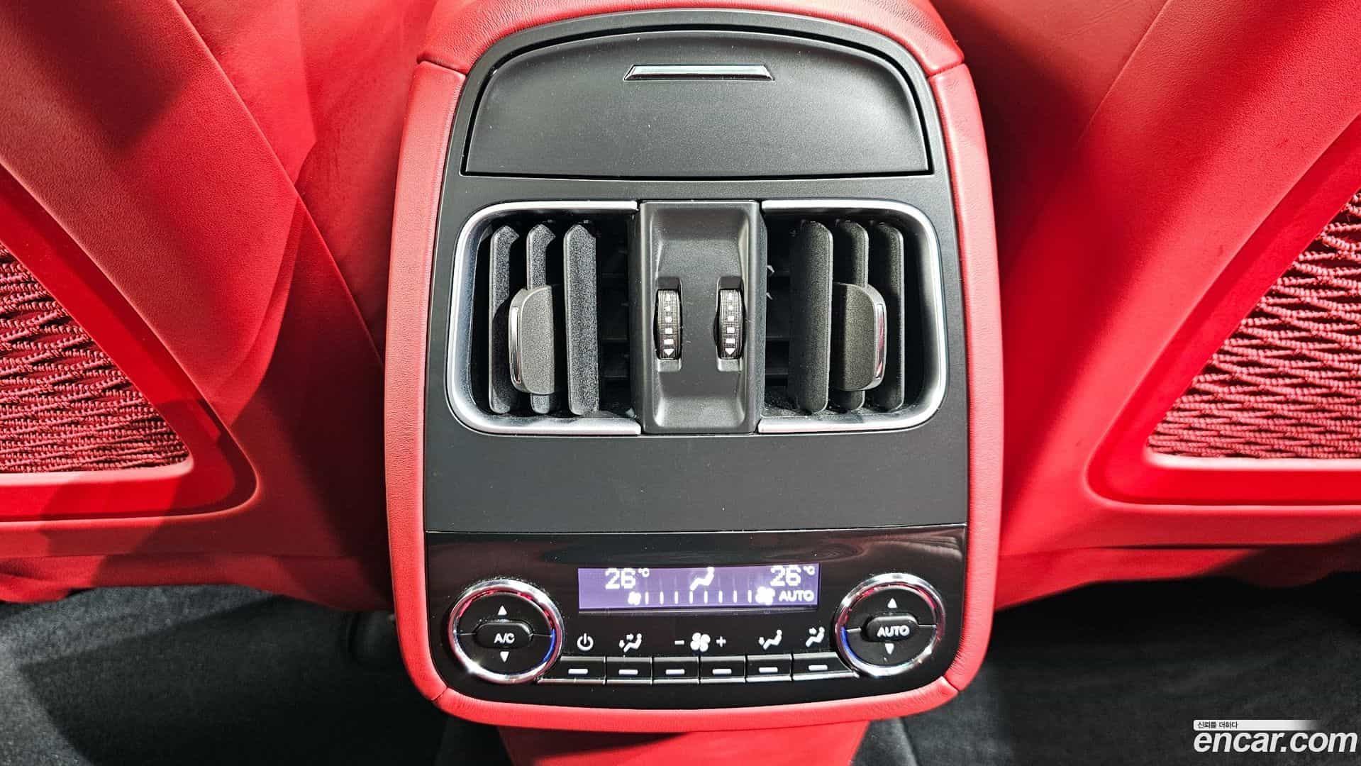 Levante Maserati 2020.11-OPTION-021