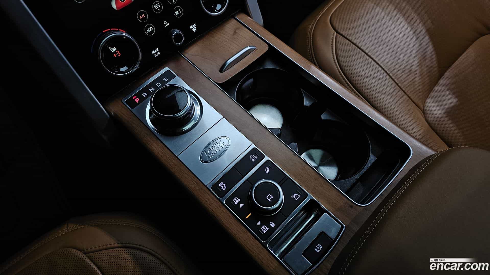 Range Rover Land Rover 2019.4-INNER-009