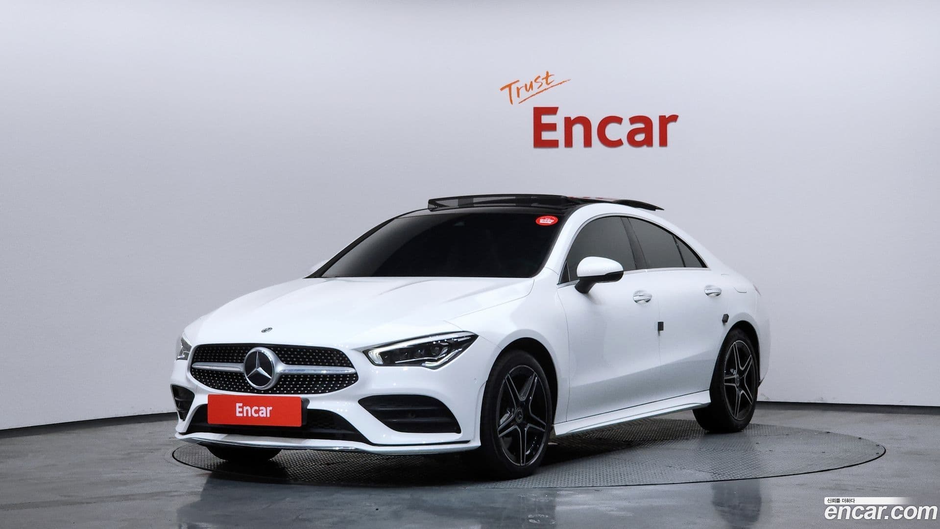 Main__Slider__Photo:CLA-Class Mercedes-Benz 2020.7-0