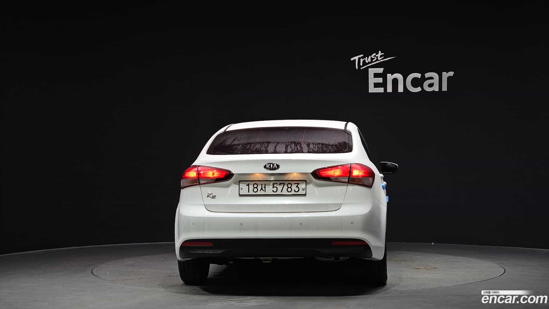 K3 Kia 2018.0-OUTER-004