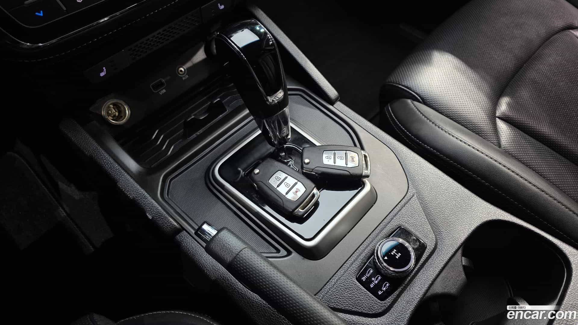 Rexton KG Mobility 2018.4-INNER-009